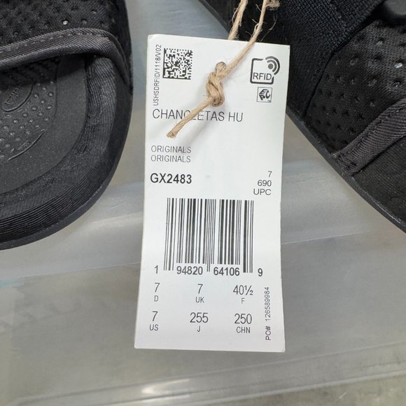 Adidas Sandals Mens 7 Black Human Race Chancletas HU Slide Pharrell Williams NEW - Picture 9 of 13